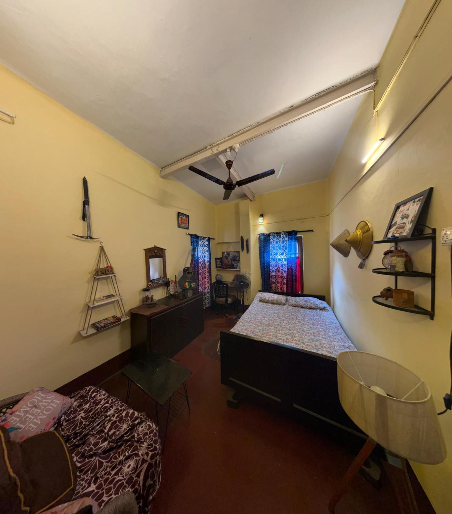 Calcutta Backpackers Homestay- For Travellers And Backpackers エクステリア 写真