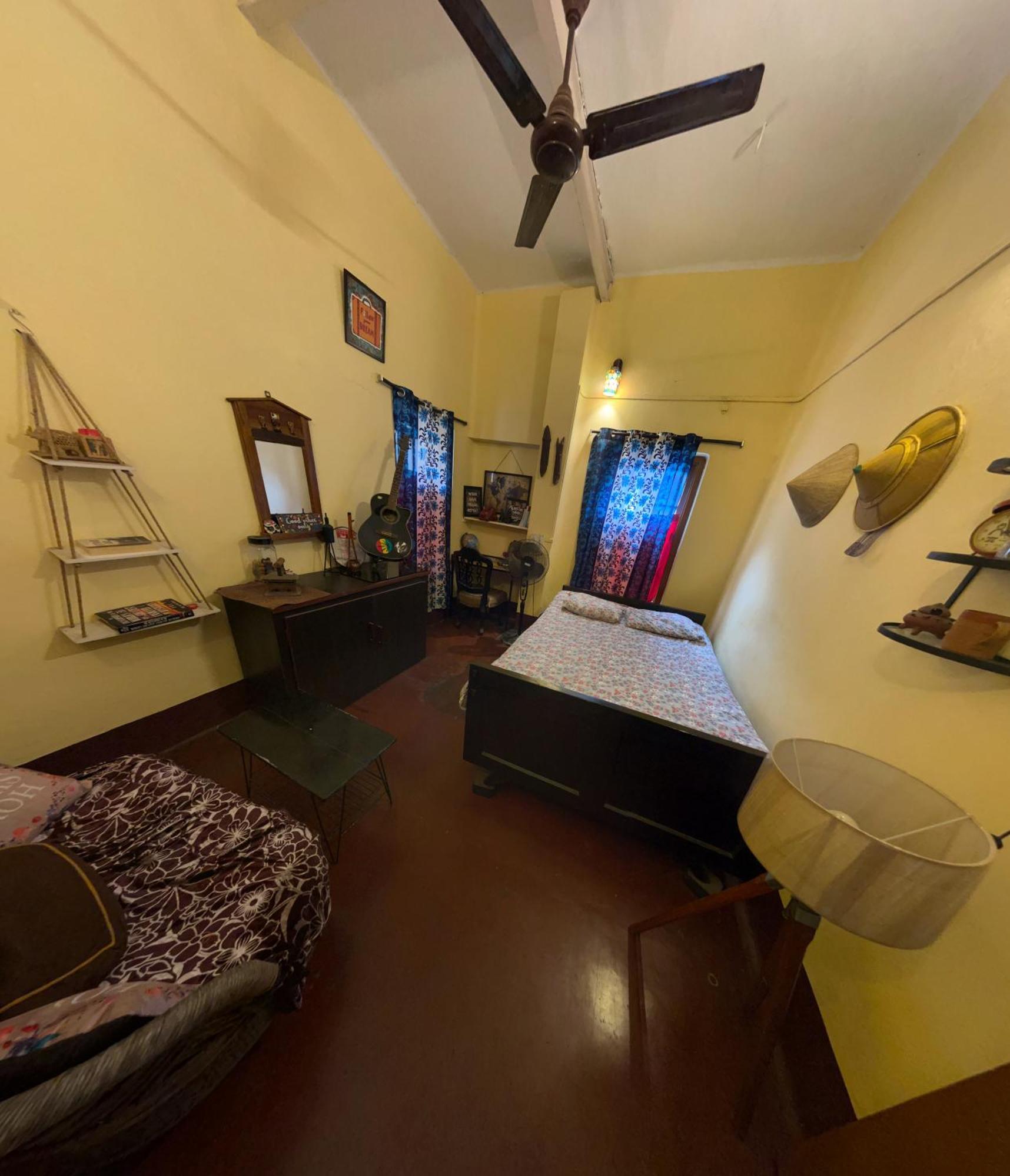 Calcutta Backpackers Homestay- For Travellers And Backpackers エクステリア 写真